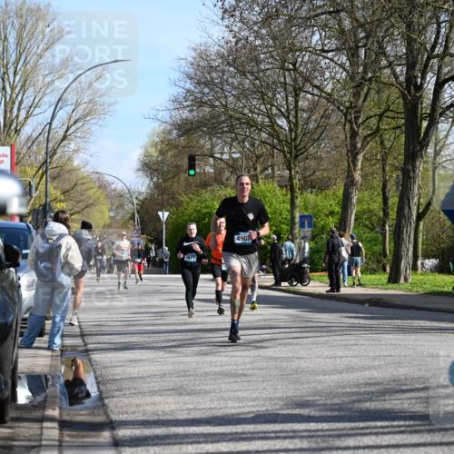 12.04.2026 - 45. Internationalen Wilhelmsburger Insellauf J. Mangold http://msf.ph/oto/9459558 12.04.2026 10:40:19 Ziel 2711, 3144, 5606, 3702, 4907, 2525, 3677, 2379, 3171, 5832, 4680, 4262, 2485, 2883, 4501, 2633, 2634, 3090, 4649, 4655, 3987, 3381, 3380, 4180, 4980, 5408, 2507, 2456, 2768 meine-sportfotos.de