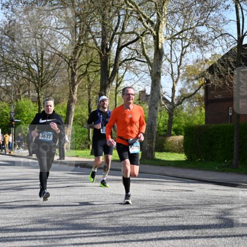 12.04.2026 - 45. Internationalen Wilhelmsburger Insellauf J. Mangold http://msf.ph/oto/9459578 12.04.2026 10:40:23 Ziel 2711, 3144, 5606, 3702, 4907, 2525, 3677, 2379, 3171, 3171, 5832, 4680, 4262, 2485, 2883, 4501, 2633, 2634, 3090, 4649, 4655, 3987, 3381, 3380, 3381, 3380, 4180, 4980, 5408, 2507, 2456, 2768, 3534, 5281 meine-sportfotos.de