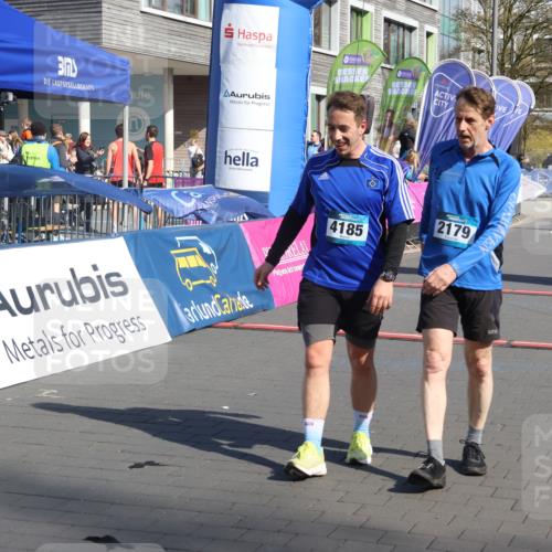12.04.2026 - 45. Internationalen Wilhelmsburger Insellauf Strokosch-Dieckow http://msf.ph/oto/9459581 12.04.2026 10:49:31 Ziel 4185, 2179 meine-sportfotos.de