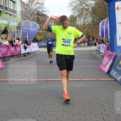 12.04.2026 - 45. Internationalen Wilhelmsburger Insellauf Strokosch-Dieckow http://msf.ph/oto/9459587 12.04.2026 13:00:54 Laufen  meine-sportfotos.de