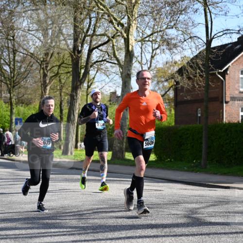 12.04.2026 - 45. Internationalen Wilhelmsburger Insellauf J. Mangold http://msf.ph/oto/9459589 12.04.2026 10:40:23 Ziel 2711, 3144, 5606, 3702, 4907, 2525, 3677, 2379, 3171, 3171, 5832, 4680, 4262, 2485, 2883, 4501, 2633, 2634, 3090, 4649, 4655, 3987, 3381, 3380, 3381, 3380, 4180, 4980, 5408, 2507, 2456, 2768, 3534, 5281 meine-sportfotos.de