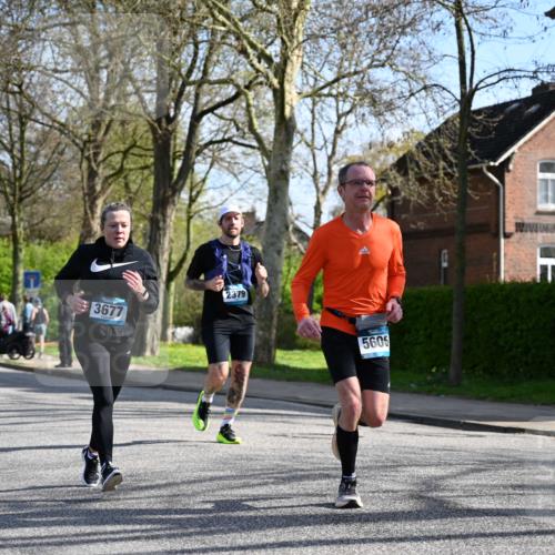12.04.2026 - 45. Internationalen Wilhelmsburger Insellauf J. Mangold http://msf.ph/oto/9459592 12.04.2026 10:40:23 Ziel 2711, 3144, 5606, 3702, 4907, 2525, 3677, 2379, 3171, 3171, 5832, 4680, 4262, 2485, 2883, 4501, 2633, 2634, 3090, 4649, 4655, 3987, 3381, 3380, 3381, 3380, 4180, 4980, 5408, 2507, 2456, 2768, 3534, 5281 meine-sportfotos.de