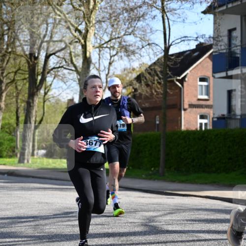 12.04.2026 - 45. Internationalen Wilhelmsburger Insellauf J. Mangold http://msf.ph/oto/9459604 12.04.2026 10:40:24 Ziel 2711, 3144, 5606, 3702, 4907, 2525, 3677, 2379, 3171, 5832, 4680, 4262, 2485, 2883, 4501, 2633, 2634, 3090, 4649, 4655, 3987, 3381, 3380, 4180, 4980, 5408, 2507, 2456, 2768, 3534, 5281 meine-sportfotos.de