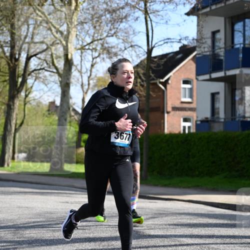 12.04.2026 - 45. Internationalen Wilhelmsburger Insellauf J. Mangold http://msf.ph/oto/9459608 12.04.2026 10:40:25 Ziel 3144, 5606, 3702, 4907, 2525, 3677, 2379, 3171, 5832, 5832, 4680, 4262, 2485, 2883, 4501, 2633, 2634, 3090, 4649, 4655, 3987, 3381, 3380, 4180, 4980, 5408, 2507, 2456, 2768, 3534, 5281, 5247 meine-sportfotos.de