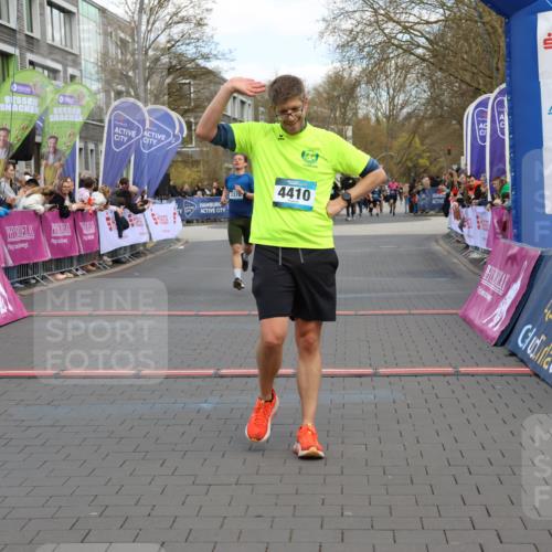 12.04.2026 - 45. Internationalen Wilhelmsburger Insellauf Strokosch-Dieckow http://msf.ph/oto/9459622 12.04.2026 13:00:54 Laufen  meine-sportfotos.de