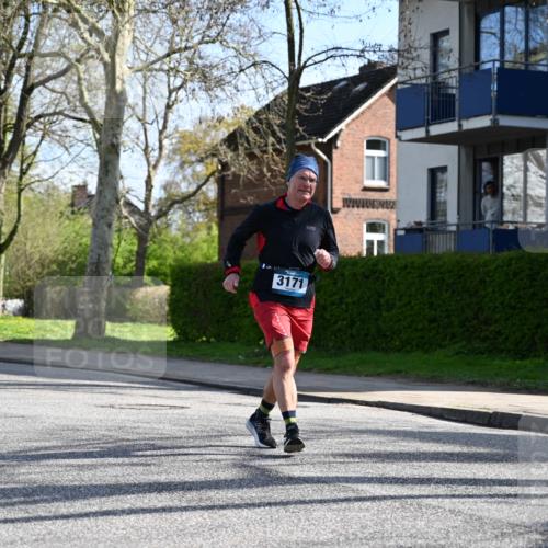 12.04.2026 - 45. Internationalen Wilhelmsburger Insellauf J. Mangold http://msf.ph/oto/9459655 12.04.2026 10:40:33 Ziel 5606, 3702, 4907, 2525, 3677, 2379, 3171, 5832, 4680, 4262, 2485, 2883, 4501, 2633, 2634, 3090, 4649, 4655, 4649, 4655, 3987, 3381, 3380, 4180, 4980, 5408, 2507, 2456, 2768, 3534, 5281, 5281, 5247, 5299, 5315, 5288, 3444, 5254 meine-sportfotos.de