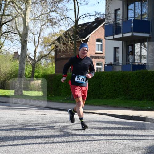 12.04.2026 - 45. Internationalen Wilhelmsburger Insellauf J. Mangold http://msf.ph/oto/9459656 12.04.2026 10:40:33 Ziel 5606, 3702, 4907, 2525, 3677, 2379, 3171, 5832, 4680, 4262, 2485, 2883, 4501, 2633, 2634, 3090, 4649, 4655, 4649, 4655, 3987, 3381, 3380, 4180, 4980, 5408, 2507, 2456, 2768, 3534, 5281, 5281, 5247, 5299, 5315, 5288, 3444, 5254 meine-sportfotos.de