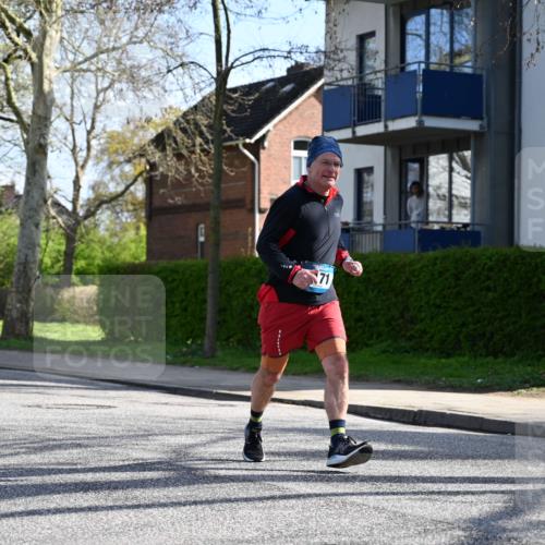 12.04.2026 - 45. Internationalen Wilhelmsburger Insellauf J. Mangold http://msf.ph/oto/9459659 12.04.2026 10:40:33 Ziel 5606, 3702, 4907, 2525, 3677, 2379, 3171, 5832, 4680, 4262, 2485, 2883, 4501, 2633, 2634, 3090, 4649, 4655, 4649, 4655, 3987, 3381, 3380, 4180, 4980, 5408, 2507, 2456, 2768, 3534, 5281, 5281, 5247, 5299, 5315, 5288, 3444, 5254 meine-sportfotos.de