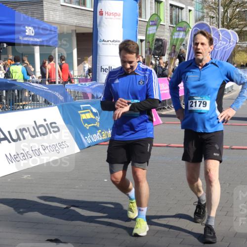 12.04.2026 - 45. Internationalen Wilhelmsburger Insellauf Strokosch-Dieckow http://msf.ph/oto/9459675 12.04.2026 10:49:32 Ziel  meine-sportfotos.de