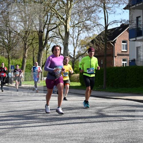 12.04.2026 - 45. Internationalen Wilhelmsburger Insellauf J. Mangold http://msf.ph/oto/9459737 12.04.2026 10:40:44 Ziel 3171, 5832, 4680, 4262, 2485, 2883, 4501, 2633, 2634, 3090, 4649, 4655, 3987, 3381, 3380, 4180, 4980, 5408, 2507, 2456, 2768, 3534, 3534, 5281, 5247, 5299, 5315, 5288, 3444, 3444, 5254, 2148, 5489, 4645, 4646, 5560, 4295 meine-sportfotos.de