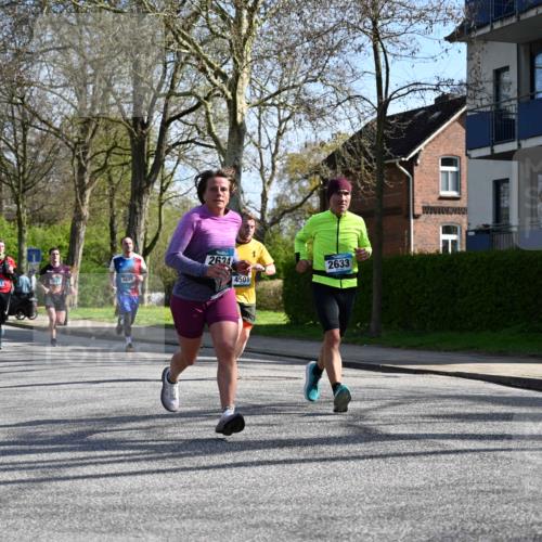 12.04.2026 - 45. Internationalen Wilhelmsburger Insellauf J. Mangold http://msf.ph/oto/9459739 12.04.2026 10:40:44 Ziel 3171, 5832, 4680, 4262, 2485, 2883, 4501, 2633, 2634, 3090, 4649, 4655, 3987, 3381, 3380, 4180, 4980, 5408, 2507, 2456, 2768, 3534, 3534, 5281, 5247, 5299, 5315, 5288, 3444, 3444, 5254, 2148, 5489, 4645, 4646, 5560, 4295 meine-sportfotos.de
