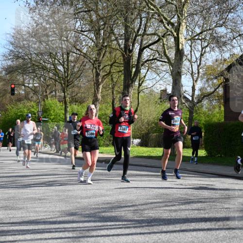 12.04.2026 - 45. Internationalen Wilhelmsburger Insellauf J. Mangold http://msf.ph/oto/9459758 12.04.2026 10:40:47 Ziel 3171, 5832, 4680, 4262, 2485, 2883, 4501, 2633, 2634, 3090, 4649, 4655, 3987, 3381, 3380, 4180, 4980, 5408, 2507, 2456, 2768, 3534, 5281, 5247, 5299, 5315, 5288, 3444, 5254, 2148, 5489, 4645, 4646, 4645, 4646, 5560, 4295, 5038, 4674 meine-sportfotos.de
