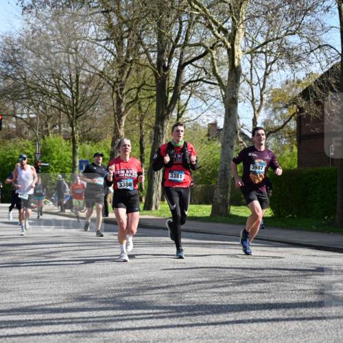 12.04.2026 - 45. Internationalen Wilhelmsburger Insellauf J. Mangold http://msf.ph/oto/9459765 12.04.2026 10:40:47 Ziel 3171, 5832, 4680, 4262, 2485, 2883, 4501, 2633, 2634, 3090, 4649, 4655, 3987, 3381, 3380, 4180, 4980, 5408, 2507, 2456, 2768, 3534, 5281, 5247, 5299, 5315, 5288, 3444, 5254, 2148, 5489, 4645, 4646, 4645, 4646, 5560, 4295, 5038, 4674 meine-sportfotos.de