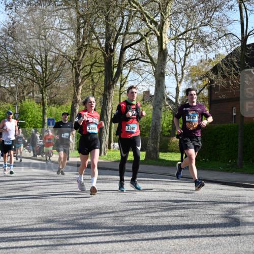 12.04.2026 - 45. Internationalen Wilhelmsburger Insellauf J. Mangold http://msf.ph/oto/9459767 12.04.2026 10:40:47 Ziel 3171, 5832, 4680, 4262, 2485, 2883, 4501, 2633, 2634, 3090, 4649, 4655, 3987, 3381, 3380, 4180, 4980, 5408, 2507, 2456, 2768, 3534, 5281, 5247, 5299, 5315, 5288, 3444, 5254, 2148, 5489, 4645, 4646, 4645, 4646, 5560, 4295, 5038, 4674 meine-sportfotos.de