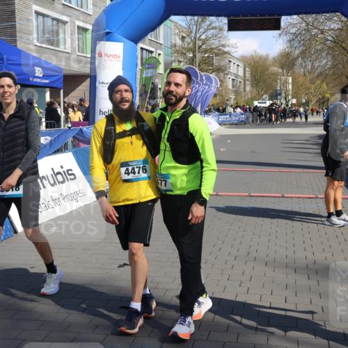 12.04.2026 - 45. Internationalen Wilhelmsburger Insellauf Strokosch-Dieckow http://msf.ph/oto/9459775 12.04.2026 11:06:30 Ziel  meine-sportfotos.de