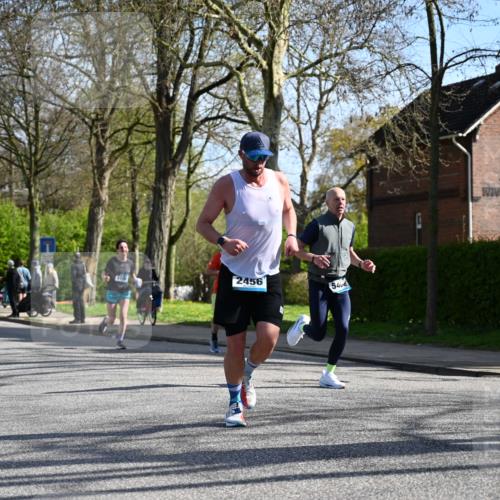 12.04.2026 - 45. Internationalen Wilhelmsburger Insellauf J. Mangold http://msf.ph/oto/9459811 12.04.2026 10:40:52 Ziel 4262, 2485, 2883, 4501, 2633, 2634, 3090, 4649, 4655, 3987, 3381, 3380, 4180, 4980, 5408, 2507, 2456, 2768, 3534, 5281, 5247, 5299, 5315, 5288, 3444, 5254, 2148, 5489, 4645, 4646, 5560, 4295, 5038, 4674, 5034, 3861, 5545 meine-sportfotos.de