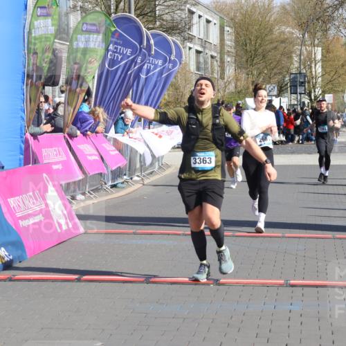 12.04.2026 - 45. Internationalen Wilhelmsburger Insellauf Strokosch-Dieckow http://msf.ph/oto/9459818 12.04.2026 10:49:48 Ziel 3363, 2661 meine-sportfotos.de