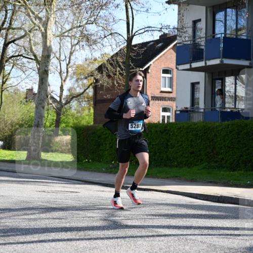 12.04.2026 - 45. Internationalen Wilhelmsburger Insellauf J. Mangold http://msf.ph/oto/9459839 12.04.2026 10:40:59 Ziel 3987, 3381, 3380, 4180, 4980, 5408, 2507, 2456, 2768, 3534, 5281, 5247, 5299, 5315, 5288, 3444, 5254, 2148, 5489, 4645, 4646, 4645, 4646, 5560, 4295, 5038, 4674, 4674, 5034, 3861, 5545, 2812, 5270, 5416, 4963, 3831, 4602 meine-sportfotos.de