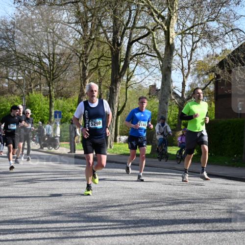 12.04.2026 - 45. Internationalen Wilhelmsburger Insellauf J. Mangold http://msf.ph/oto/9459850 12.04.2026 10:41:01 Ziel 4180, 4980, 5408, 2507, 2456, 2768, 3534, 5281, 5247, 5299, 5315, 5288, 3444, 5254, 2148, 5489, 4645, 4646, 5560, 4295, 5038, 4674, 5034, 5034, 3861, 5545, 2812, 5270, 5416, 4963, 3831, 4602, 4667, 3229 meine-sportfotos.de