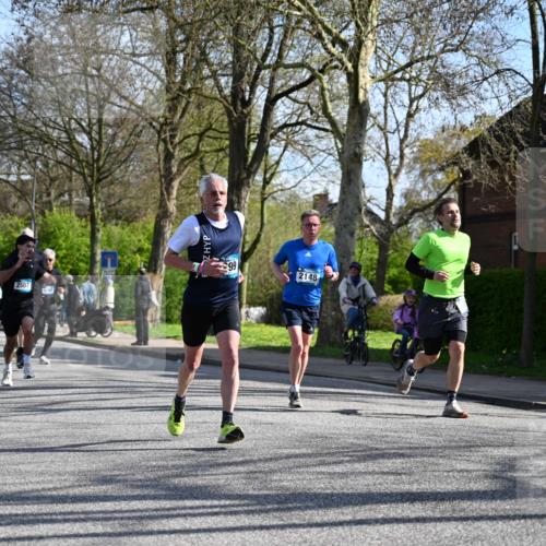 12.04.2026 - 45. Internationalen Wilhelmsburger Insellauf J. Mangold http://msf.ph/oto/9459852 12.04.2026 10:41:01 Ziel 4180, 4980, 5408, 2507, 2456, 2768, 3534, 5281, 5247, 5299, 5315, 5288, 3444, 5254, 2148, 5489, 4645, 4646, 5560, 4295, 5038, 4674, 5034, 5034, 3861, 5545, 2812, 5270, 5416, 4963, 3831, 4602, 4667, 3229 meine-sportfotos.de