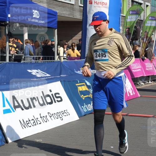 12.04.2026 - 45. Internationalen Wilhelmsburger Insellauf Strokosch-Dieckow http://msf.ph/oto/9459946 12.04.2026 11:06:56 Ziel 2495 meine-sportfotos.de