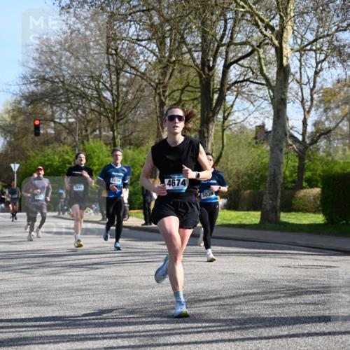 12.04.2026 - 45. Internationalen Wilhelmsburger Insellauf J. Mangold http://msf.ph/oto/9459965 12.04.2026 10:41:22 Ziel 5254, 2148, 5489, 4645, 4646, 5560, 4295, 5038, 4674, 5034, 3861, 5545, 2812, 5270, 5416, 4963, 3831, 4602, 4667, 3229, 3201, 2869, 2479, 3892, 4483, 4483, 5654, 2836 meine-sportfotos.de