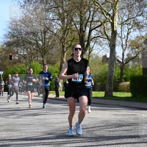 12.04.2026 - 45. Internationalen Wilhelmsburger Insellauf J. Mangold http://msf.ph/oto/9459969 12.04.2026 10:41:22 Ziel 5254, 2148, 5489, 4645, 4646, 5560, 4295, 5038, 4674, 5034, 3861, 5545, 2812, 5270, 5416, 4963, 3831, 4602, 4667, 3229, 3201, 2869, 2479, 3892, 4483, 4483, 5654, 2836 meine-sportfotos.de
