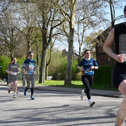 12.04.2026 - 45. Internationalen Wilhelmsburger Insellauf J. Mangold http://msf.ph/oto/9459984 12.04.2026 10:41:23 Ziel 2148, 5489, 4645, 4646, 5560, 4295, 5038, 4674, 5034, 3861, 5545, 2812, 5270, 5416, 4963, 3831, 4602, 4963, 3831, 4602, 4667, 3229, 3201, 2869, 2479, 3892, 4483, 5654, 2836 meine-sportfotos.de