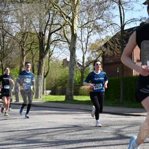 12.04.2026 - 45. Internationalen Wilhelmsburger Insellauf J. Mangold http://msf.ph/oto/9459986 12.04.2026 10:41:23 Ziel 2148, 5489, 4645, 4646, 5560, 4295, 5038, 4674, 5034, 3861, 5545, 2812, 5270, 5416, 4963, 3831, 4602, 4963, 3831, 4602, 4667, 3229, 3201, 2869, 2479, 3892, 4483, 5654, 2836 meine-sportfotos.de