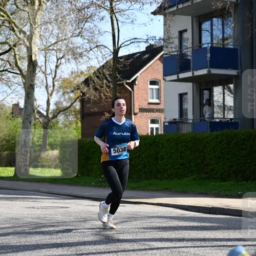 12.04.2026 - 45. Internationalen Wilhelmsburger Insellauf J. Mangold http://msf.ph/oto/9459994 12.04.2026 10:41:24 Ziel 4645, 4646, 5560, 4295, 5038, 4674, 5034, 3861, 5545, 2812, 5270, 5416, 4963, 3831, 4602, 4667, 4667, 3229, 3201, 2869, 2479, 3892, 4483, 5654, 5654, 2836 meine-sportfotos.de