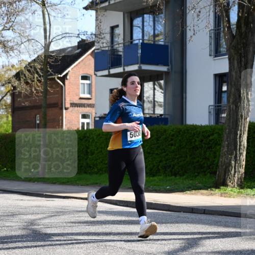 12.04.2026 - 45. Internationalen Wilhelmsburger Insellauf J. Mangold http://msf.ph/oto/9460003 12.04.2026 10:41:24 Ziel 4645, 4646, 5560, 4295, 5038, 4674, 5034, 3861, 5545, 2812, 5270, 5416, 4963, 3831, 4602, 4667, 4667, 3229, 3201, 2869, 2479, 3892, 4483, 5654, 5654, 2836 meine-sportfotos.de