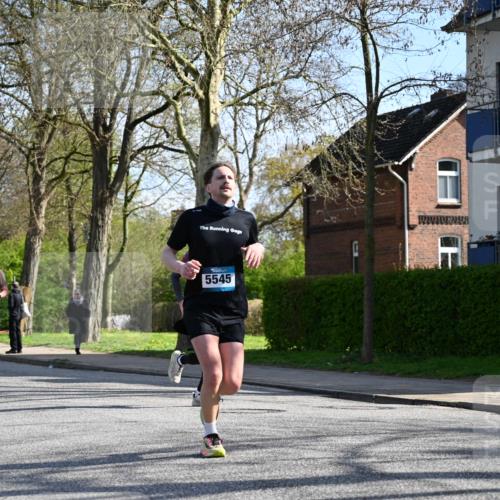 12.04.2026 - 45. Internationalen Wilhelmsburger Insellauf J. Mangold http://msf.ph/oto/9460019 12.04.2026 10:41:26 Ziel 5560, 4295, 5038, 4674, 5034, 3861, 5545, 2812, 5270, 5416, 4963, 3831, 4602, 4667, 3229, 3201, 2869, 2479, 3892, 4483, 5654, 2836, 4615 meine-sportfotos.de