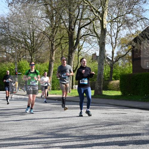 12.04.2026 - 45. Internationalen Wilhelmsburger Insellauf J. Mangold http://msf.ph/oto/9460077 12.04.2026 10:41:32 Ziel 4295, 5038, 4674, 5034, 3861, 5545, 2812, 5270, 5416, 4963, 3831, 4602, 4667, 3229, 3201, 2869, 2479, 3892, 4483, 5654, 2836, 4615, 2222, 3419, 4042, 3991 meine-sportfotos.de