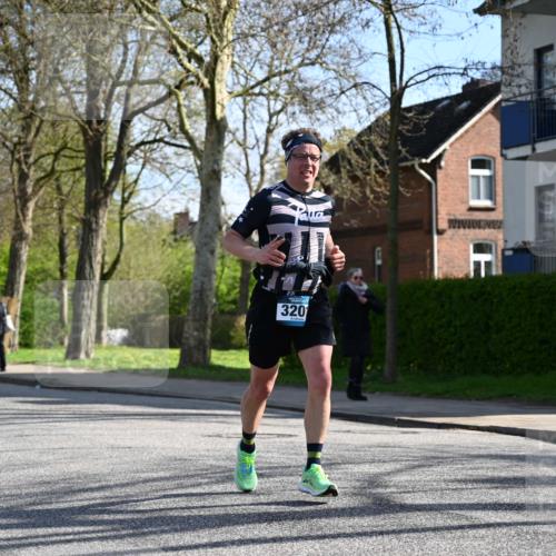 12.04.2026 - 45. Internationalen Wilhelmsburger Insellauf J. Mangold http://msf.ph/oto/9460130 12.04.2026 10:41:41 Ziel 5545, 2812, 5270, 5416, 4963, 3831, 4602, 4667, 3229, 3201, 2869, 2479, 3892, 4483, 5654, 2836, 4615, 2222, 3419, 4042, 3991, 2262, 2263 meine-sportfotos.de