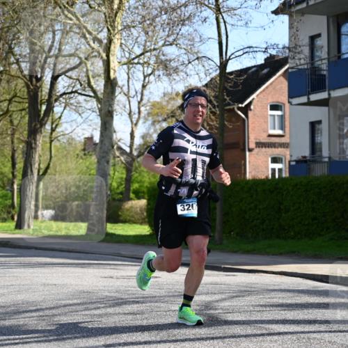 12.04.2026 - 45. Internationalen Wilhelmsburger Insellauf J. Mangold http://msf.ph/oto/9460134 12.04.2026 10:41:41 Ziel 5545, 2812, 5270, 5416, 4963, 3831, 4602, 4667, 3229, 3201, 2869, 2479, 3892, 4483, 5654, 2836, 4615, 2222, 3419, 4042, 3991, 2262, 2263 meine-sportfotos.de