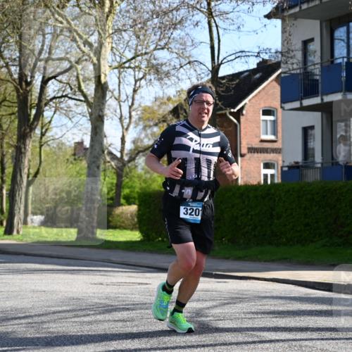 12.04.2026 - 45. Internationalen Wilhelmsburger Insellauf J. Mangold http://msf.ph/oto/9460135 12.04.2026 10:41:41 Ziel 5545, 2812, 5270, 5416, 4963, 3831, 4602, 4667, 3229, 3201, 2869, 2479, 3892, 4483, 5654, 2836, 4615, 2222, 3419, 4042, 3991, 2262, 2263 meine-sportfotos.de