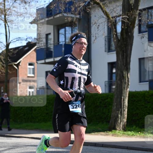 12.04.2026 - 45. Internationalen Wilhelmsburger Insellauf J. Mangold http://msf.ph/oto/9460146 12.04.2026 10:41:42 Ziel 2812, 5270, 5416, 4963, 3831, 4602, 4667, 3229, 3201, 2869, 2479, 3892, 4483, 5654, 2836, 2836, 4615, 2222, 2222, 3419, 4042, 3991, 2262, 2263 meine-sportfotos.de