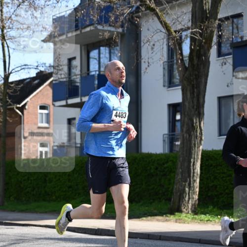 12.04.2026 - 45. Internationalen Wilhelmsburger Insellauf J. Mangold http://msf.ph/oto/9460198 12.04.2026 10:41:51 Ziel 3201, 2869, 2479, 3892, 4483, 5654, 2836, 4615, 2222, 3419, 4042, 3991, 2262, 2263, 2252 meine-sportfotos.de
