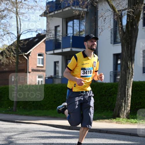 12.04.2026 - 45. Internationalen Wilhelmsburger Insellauf J. Mangold http://msf.ph/oto/9460285 12.04.2026 10:42:11 Ziel 4615, 2222, 3419, 4042, 3991, 2262, 2263, 2252, 3091, 5442, 5273, 2724, 2500 meine-sportfotos.de
