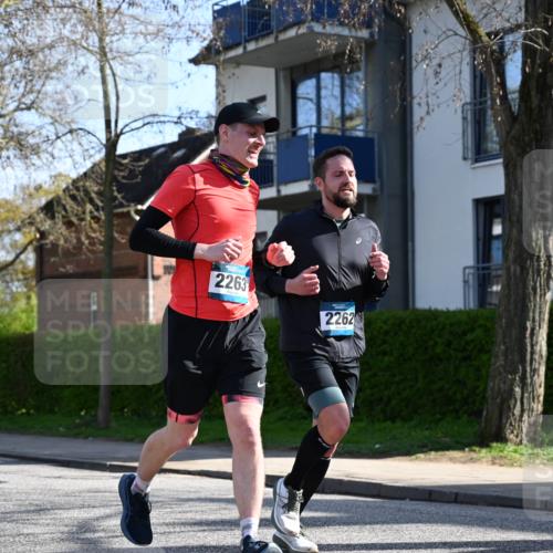 12.04.2026 - 45. Internationalen Wilhelmsburger Insellauf J. Mangold http://msf.ph/oto/9460316 12.04.2026 10:42:14 Ziel 4615, 2222, 3419, 4042, 3991, 2262, 2263, 2252, 3091, 5442, 5273, 2724, 2500, 3021, 5751 meine-sportfotos.de