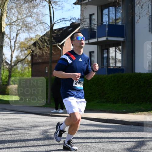 12.04.2026 - 45. Internationalen Wilhelmsburger Insellauf J. Mangold http://msf.ph/oto/9460490 12.04.2026 10:42:58 Ziel 2724, 2500, 3021, 5751, 5794, 3779, 5840, 2406, 4377, 3086, 3227, 4974, 5705, 2189, 5697, 2813, 4931, 3565, 3565, 5337, 2102, 2656, 2104, 5407, 5286, 2039, 3486, 4428, 3022 meine-sportfotos.de