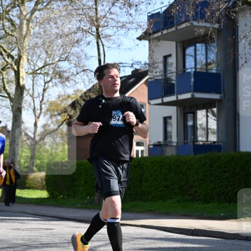 12.04.2026 - 45. Internationalen Wilhelmsburger Insellauf J. Mangold http://msf.ph/oto/9460500 12.04.2026 10:43:00 Ziel 2500, 3021, 5751, 5794, 3779, 5840, 2406, 4377, 3086, 3227, 4974, 5705, 2189, 5697, 2813, 4931, 3565, 5337, 2102, 2656, 2104, 5407, 5286, 2039, 3486, 4428, 3022, 4349 meine-sportfotos.de