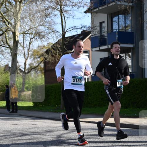 12.04.2026 - 45. Internationalen Wilhelmsburger Insellauf J. Mangold http://msf.ph/oto/9460569 12.04.2026 10:43:06 Ziel 3779, 5840, 2406, 4377, 3086, 3227, 4974, 5705, 2189, 5697, 2813, 4931, 3565, 5337, 2102, 2656, 2104, 5407, 5286, 2039, 3486, 4428, 3022, 4349 meine-sportfotos.de
