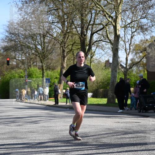 12.04.2026 - 45. Internationalen Wilhelmsburger Insellauf J. Mangold http://msf.ph/oto/9460720 12.04.2026 10:43:34 Ziel 3486, 4428, 3022, 4349, 2065, 3345, 2073, 4829, 4062, 4062, 5824, 3356 meine-sportfotos.de