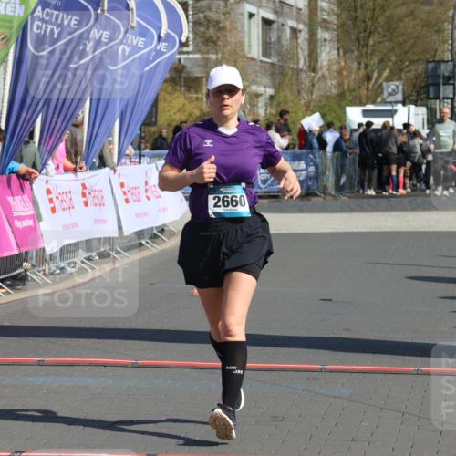 12.04.2026 - 45. Internationalen Wilhelmsburger Insellauf Strokosch-Dieckow http://msf.ph/oto/9460778 12.04.2026 11:08:13 Ziel 2924, 2660 meine-sportfotos.de