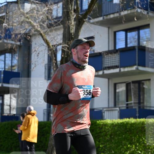 12.04.2026 - 45. Internationalen Wilhelmsburger Insellauf J. Mangold http://msf.ph/oto/9460824 12.04.2026 10:44:06 Ziel 4829, 4062, 5824, 3356, 5766, 5775, 3662, 2911, 4934, 2940, 4815, 4758, 5009, 4815, 4758, 5009, 4906, 5805, 2920 meine-sportfotos.de