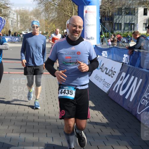 12.04.2026 - 45. Internationalen Wilhelmsburger Insellauf Strokosch-Dieckow http://msf.ph/oto/9460872 12.04.2026 10:50:45 Ziel 4435, 2720, 3234, 3855 meine-sportfotos.de