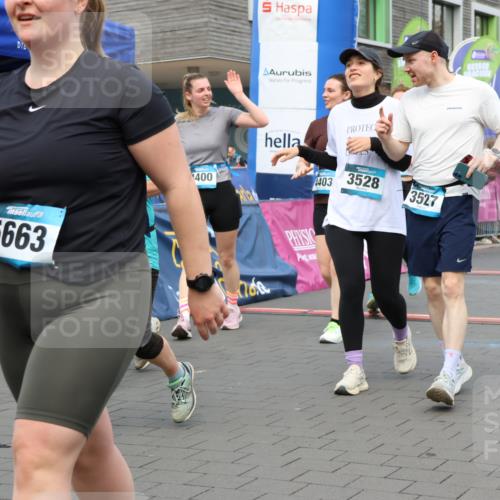 12.04.2026 - 45. Internationalen Wilhelmsburger Insellauf Strokosch-Dieckow http://msf.ph/oto/9460879 12.04.2026 13:19:03 Ziel 4727, 5541, 4153, 3528, 3527, 4400, 4403, 4556, 4626, 2019, 3940, 3482 meine-sportfotos.de