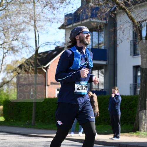 12.04.2026 - 45. Internationalen Wilhelmsburger Insellauf J. Mangold http://msf.ph/oto/9460960 12.04.2026 10:44:47 Ziel 5805, 2920, 3173, 2190, 4914, 5341, 5435, 5563, 2075, 2810, 3408, 4739, 3416, 2899, 4785, 3566, 5037, 5046, 3747, 3054, 3054, 2376, 2300, 3334, 4958, 3500, 4928, 4333, 2301, 2995 meine-sportfotos.de