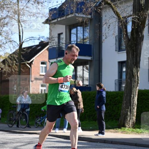 12.04.2026 - 45. Internationalen Wilhelmsburger Insellauf J. Mangold http://msf.ph/oto/9461029 12.04.2026 10:44:54 Ziel 2920, 3173, 2190, 4914, 5341, 5435, 5563, 2075, 2810, 3408, 4739, 3416, 2899, 4785, 3566, 3566, 5037, 5046, 3747, 3054, 2376, 2300, 3334, 4958, 3500, 4928, 4333, 2301, 2995, 2134, 3369, 4635, 3772 meine-sportfotos.de